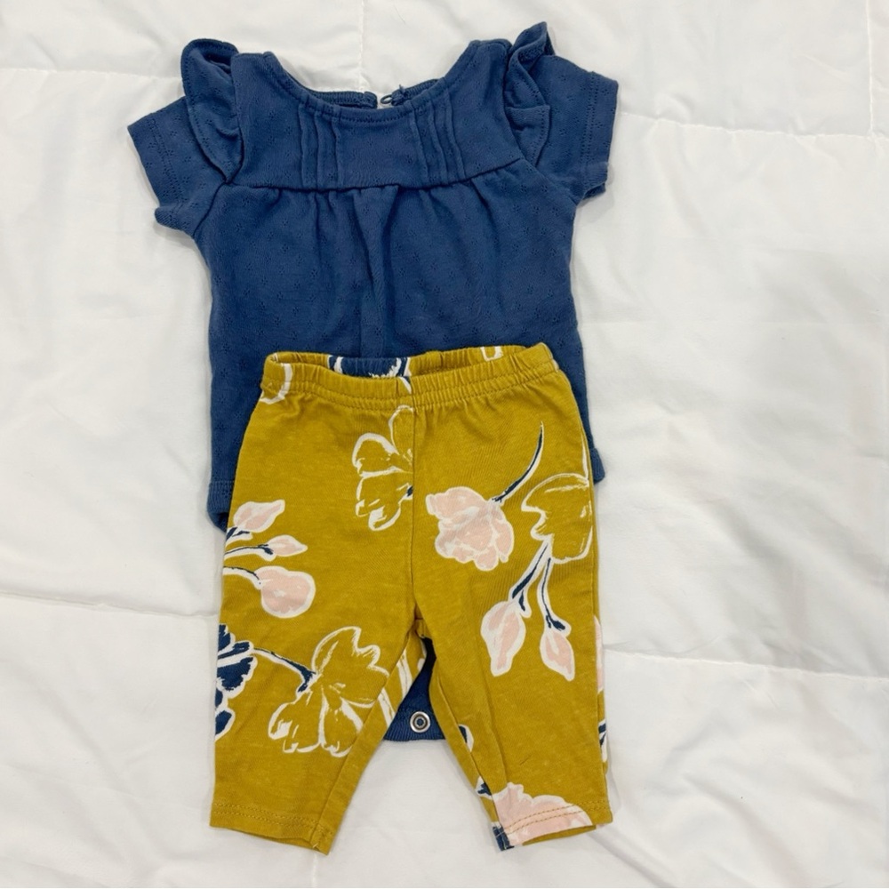 Carter's Blue and Yellow Outfit Set - Newborn